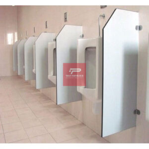 Kontraktor Partisi Urinoir Teluk Wondama